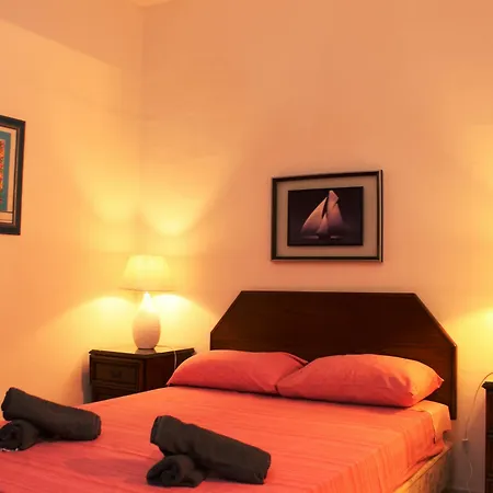 Bayview 2 Bedroom Seaview With Large Terrace With Panoramic Views - By Getawaysmalta