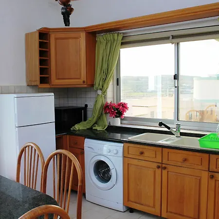 Bayview 2 Bedroom Seaview With Large Terrace With Panoramic Views - By Getawaysmalta