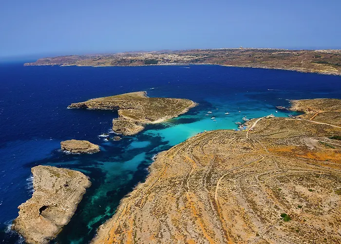 Bayview 2 Bedroom Seaview With Large Terrace With Panoramic Views - By Getawaysmalta Appartement