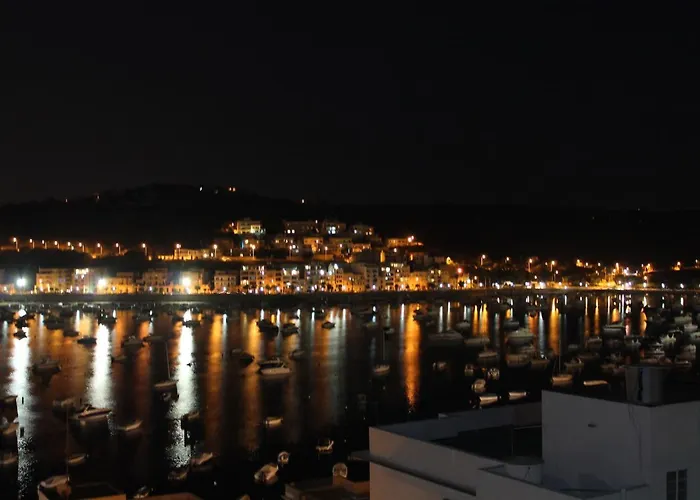 Bayview 2 Bedroom Seaview With Large Terrace With Panoramic Views - By Getawaysmalta *