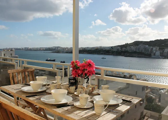 Bayview 2 Bedroom Seaview With Large Terrace With Panoramic Views - By Getawaysmalta * St. Paul's Bay