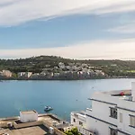 Bayview 2 Bedroom Seaview With Large Terrace With Panoramic Views - By Getawaysmalta Apartment *