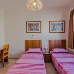 Bayview 2 Bedroom Seaview With Large Terrace With Panoramic Views - By Getawaysmalta アパート