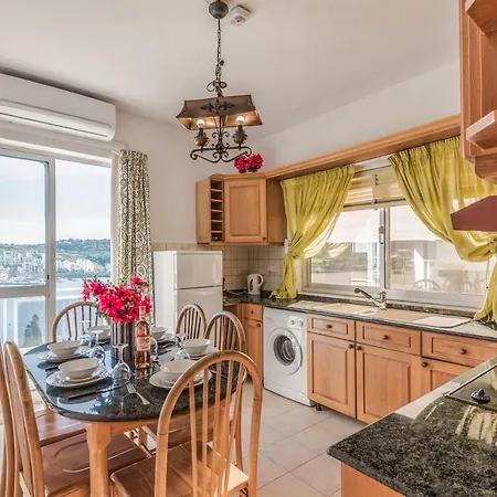 公寓 Bayview 2 Bedroom Seaview With Large Terrace With Panoramic Views - By Getawaysmalta 圣保罗湾城