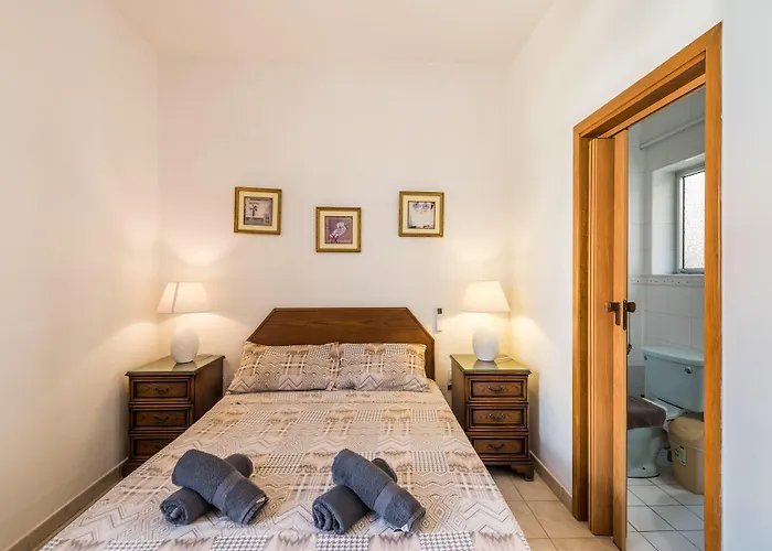 Bayview 2 Bedroom Seaview With Large Terrace With Panoramic Views - By Getawaysmalta San Pawl il-Baħar