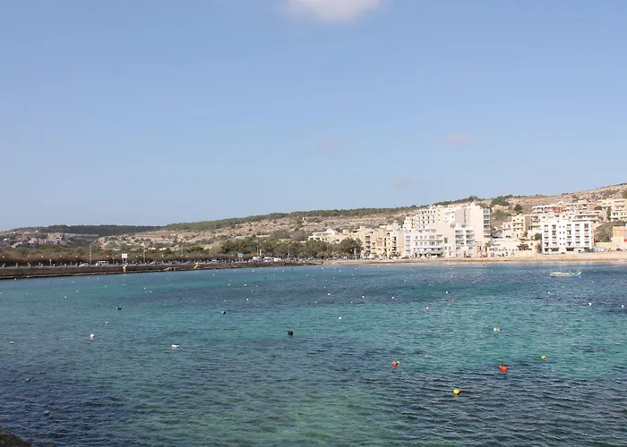 Lejlighed Bayview 2 Bedroom Seaview With Large Terrace With Panoramic Views - By Getawaysmalta