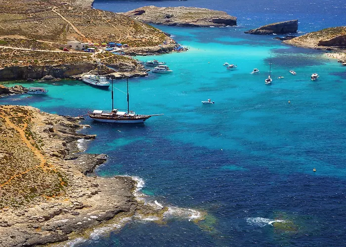 Bayview 2 Bedroom Seaview With Large Terrace With Panoramic Views - By Getawaysmalta Appartement *